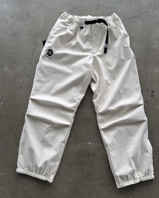 灯芯绒裤子 OUTLAXP0008