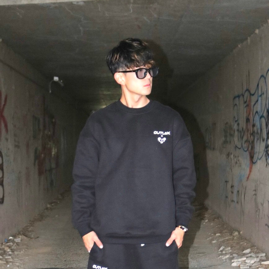 OUTLAX ONLINE SHOP – OUTLAX Online Shop