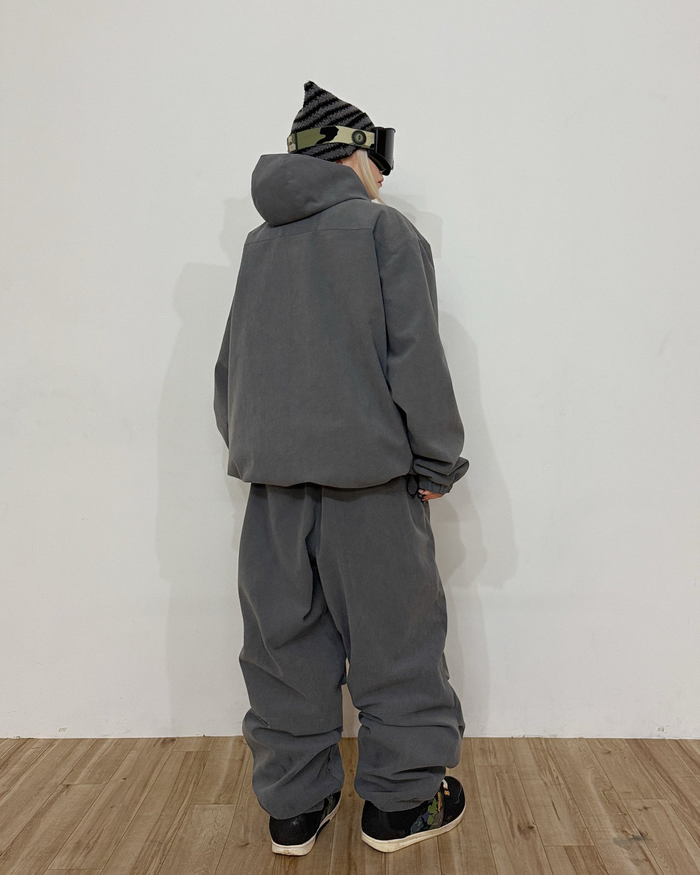 灯芯绒套头衫 OUTLAXJ0003